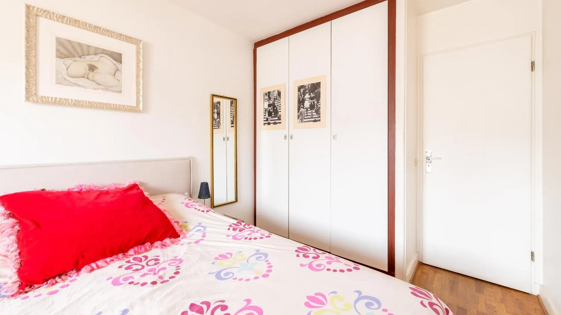 Trendy 1Bd Retreat With Patio Goutte D'Or Apartment Paris 0*,  France